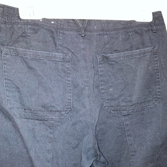 Ricki's Black Ankle Cropped Pants - Picture 7 of 13